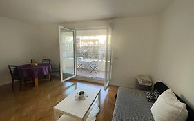 Imperialand T2 Terrasse parking dans la verdure